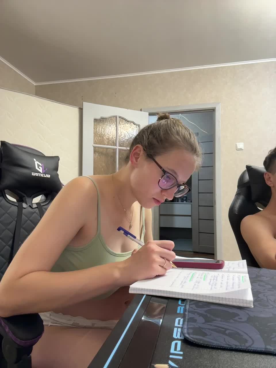 ANASTEIK Adult Chat September 28, 2025