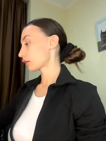 Polli_Kiss Adult Chat September 29, 2025