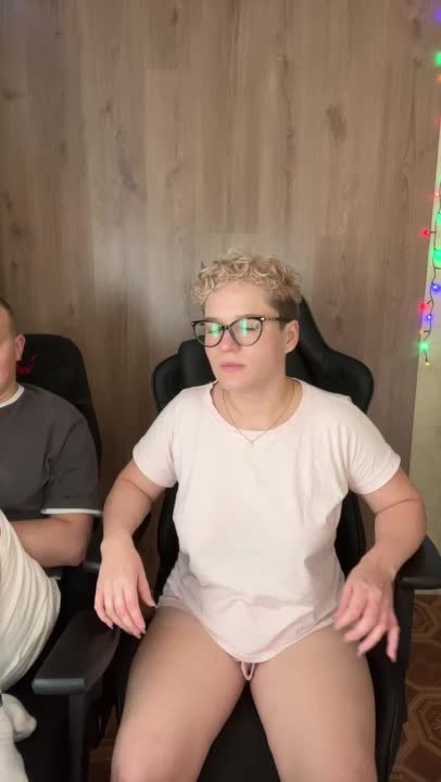 MrMrsRight Adult Chat September 29, 2025