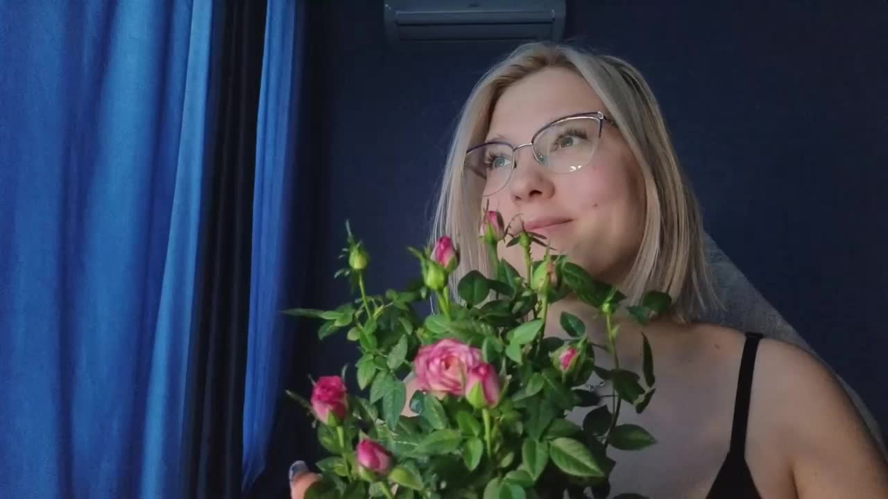 HotBrandyX Adult Chat September 29, 2025