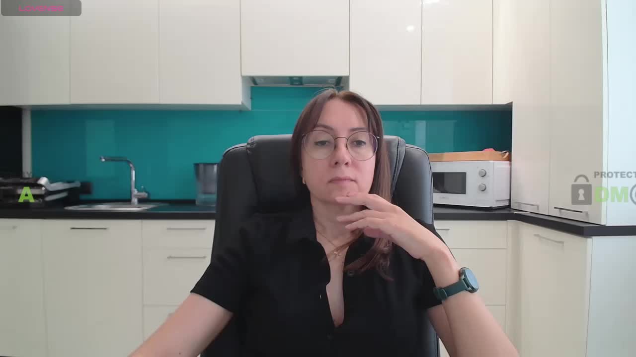 Valerianice Adult Chat September 29, 2025