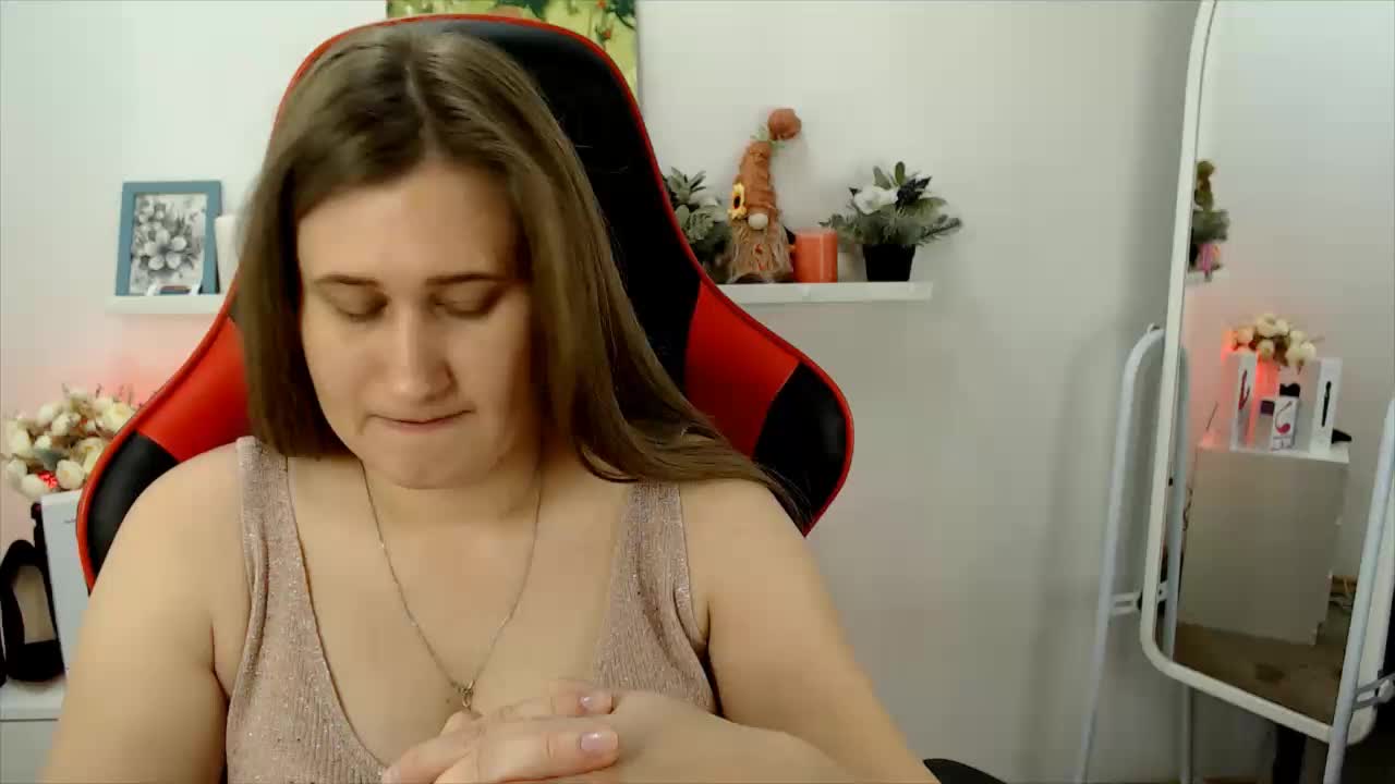 Lucky_Lana Adult Chat September 29, 2025