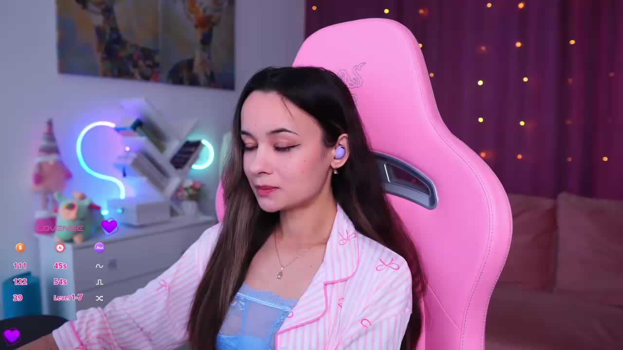 JuicyAngel Adult Chat September 29, 2025