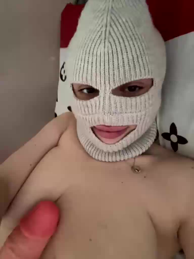 Bitttccchhh Adult Chat September 29, 2025