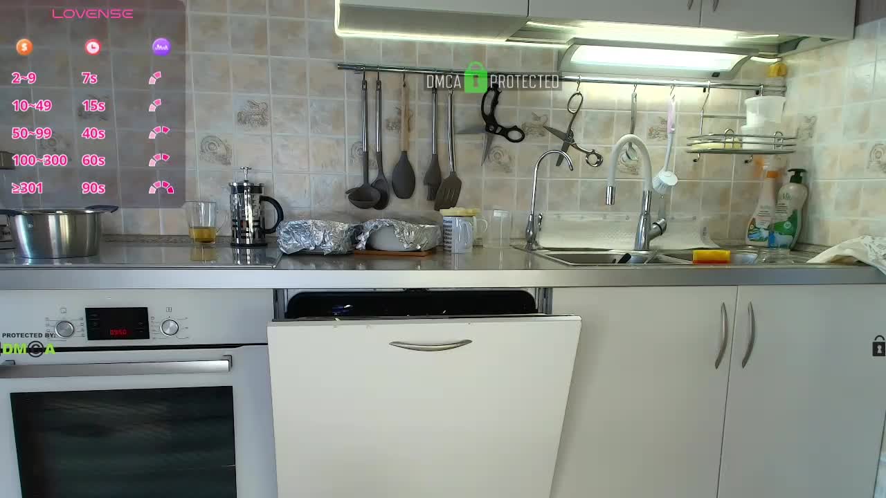 MilfeaN Adult Chat September 29, 2025