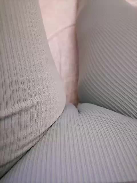 -Tiffany- Adult Chat September 29, 2025