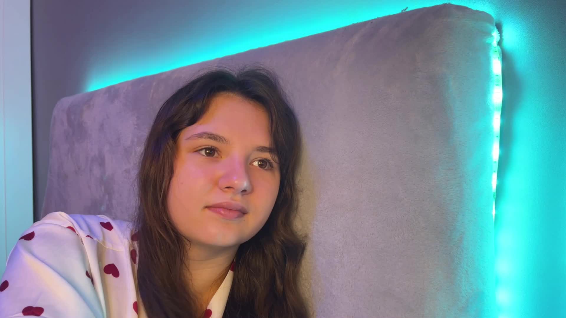 AlisaRichGold Adult Chat September 29, 2025