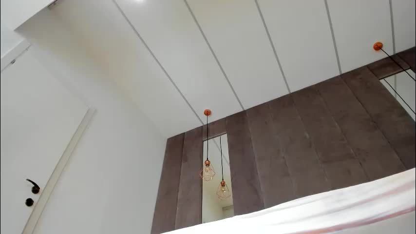 naila18 Adult Chat September 29, 2025