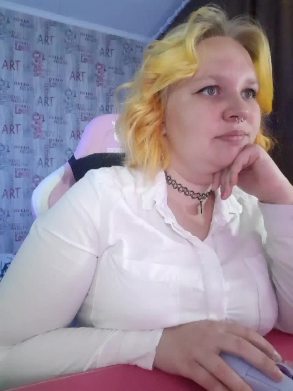 -MeooW- Adult Chat September 29, 2025