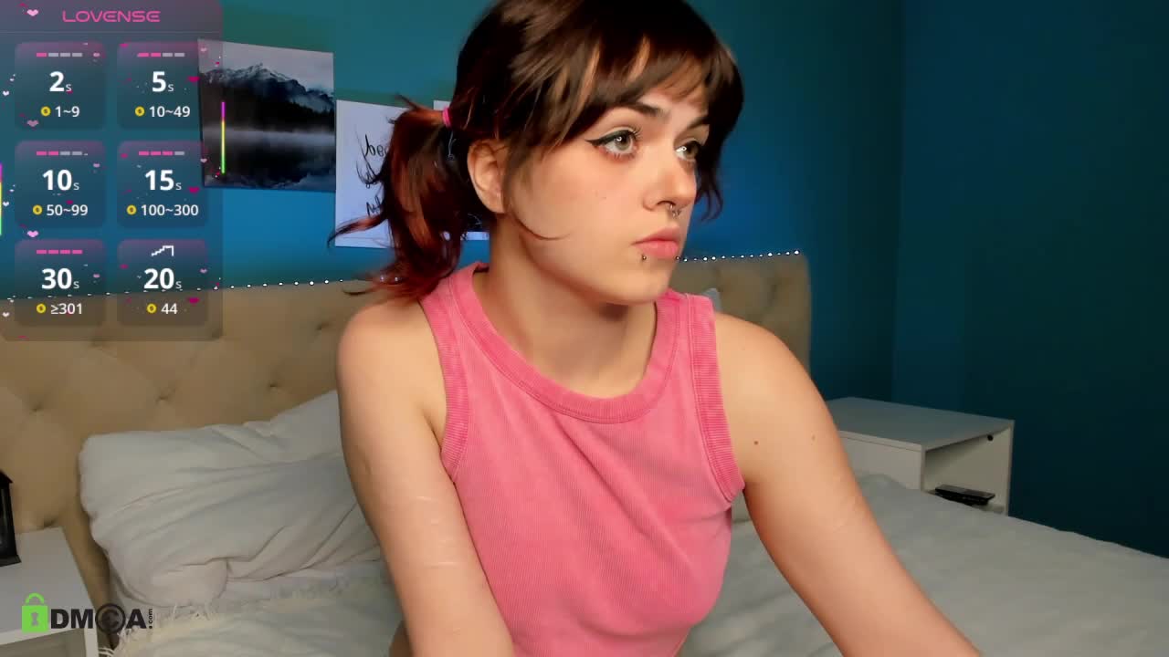 Roxy_Wi Adult Chat September 29, 2025