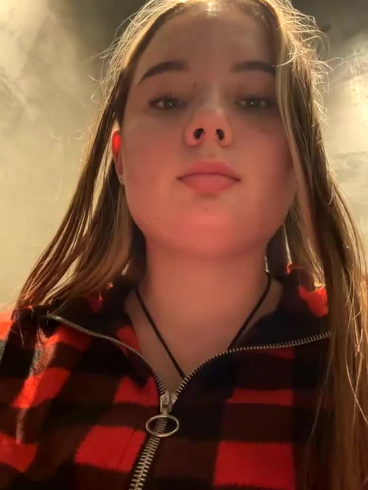 StephanieMur Adult Chat September 29, 2025