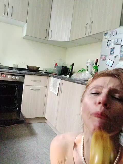 Yuliya77 Adult Chat September 29, 2025