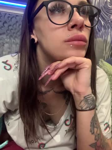 Queen_of_pain Adult Chat September 29, 2025