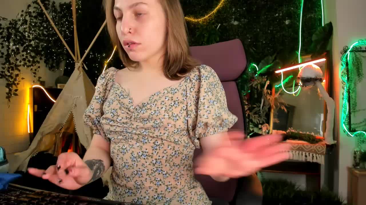 AphexQueen Adult Chat September 29, 2025