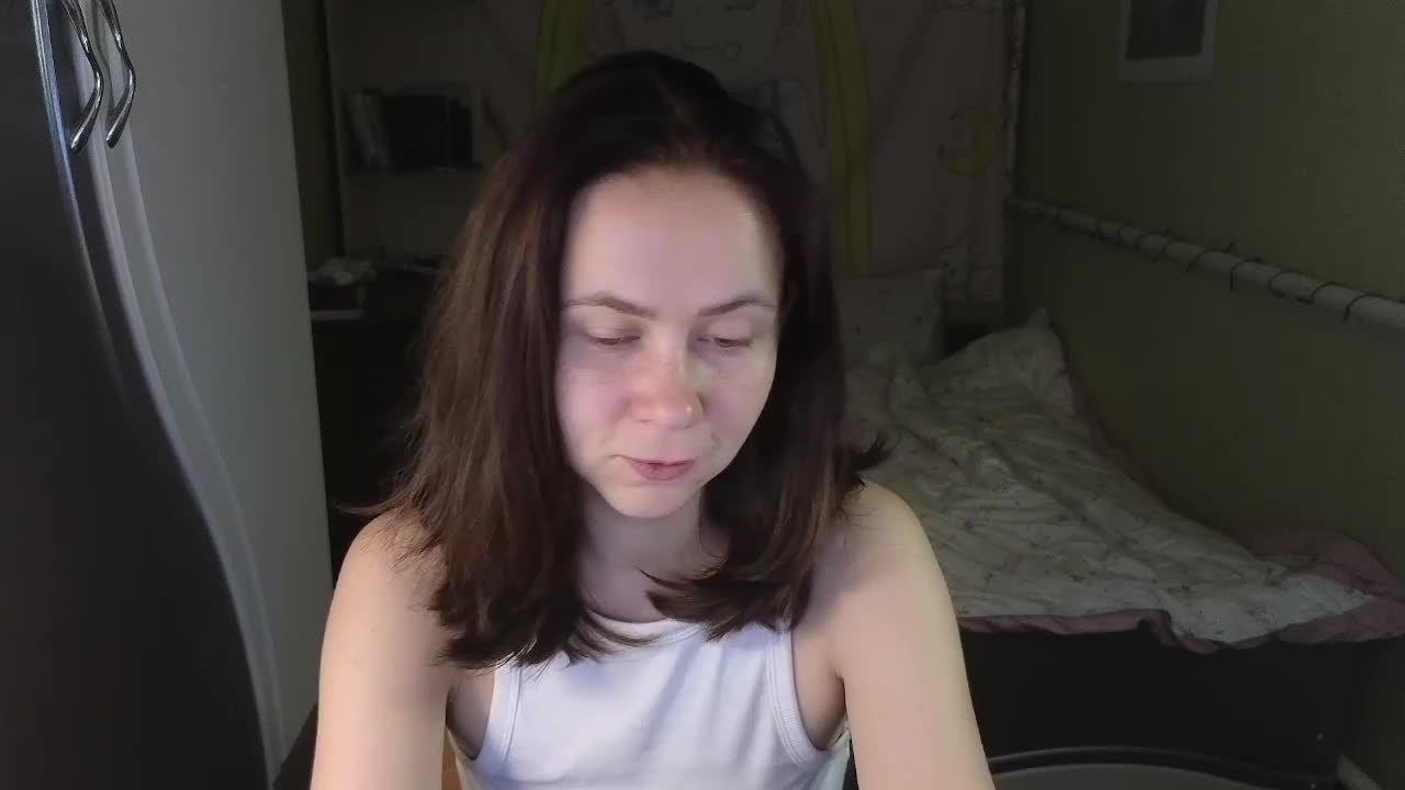 Riley_Roo Adult Chat September 30, 2025