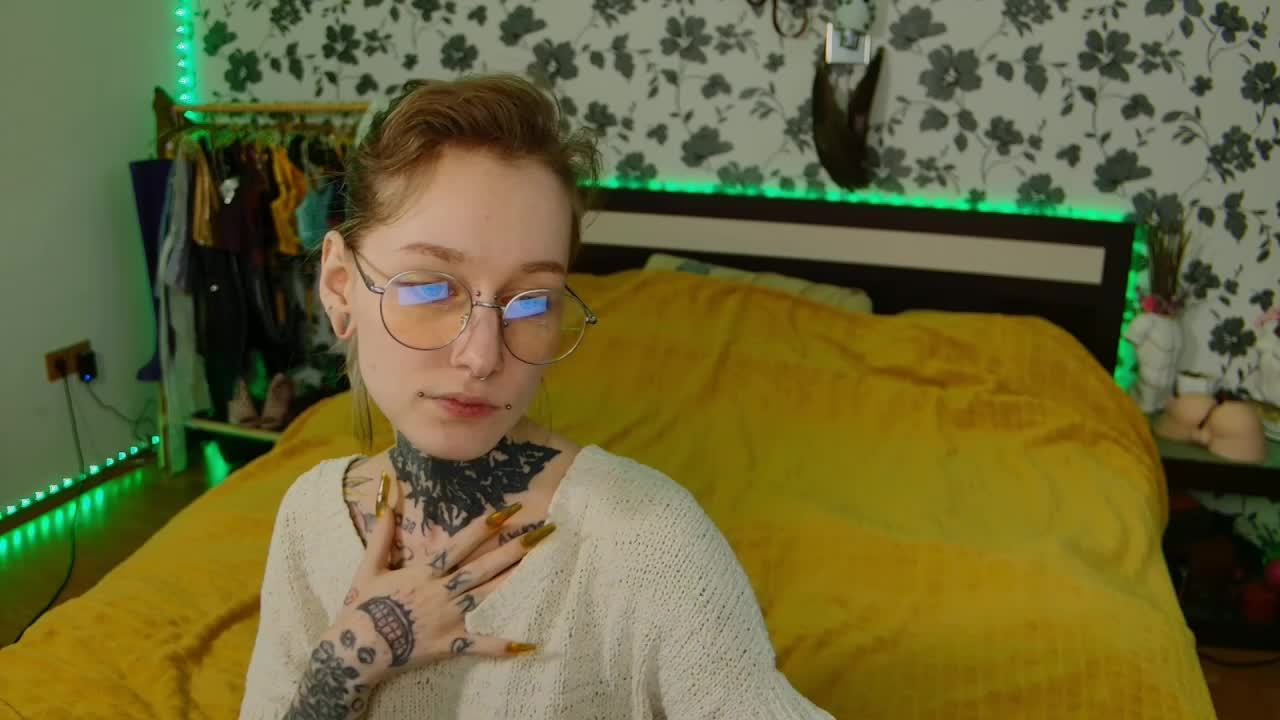 Littlespacemouse Adult Chat September 29, 2025