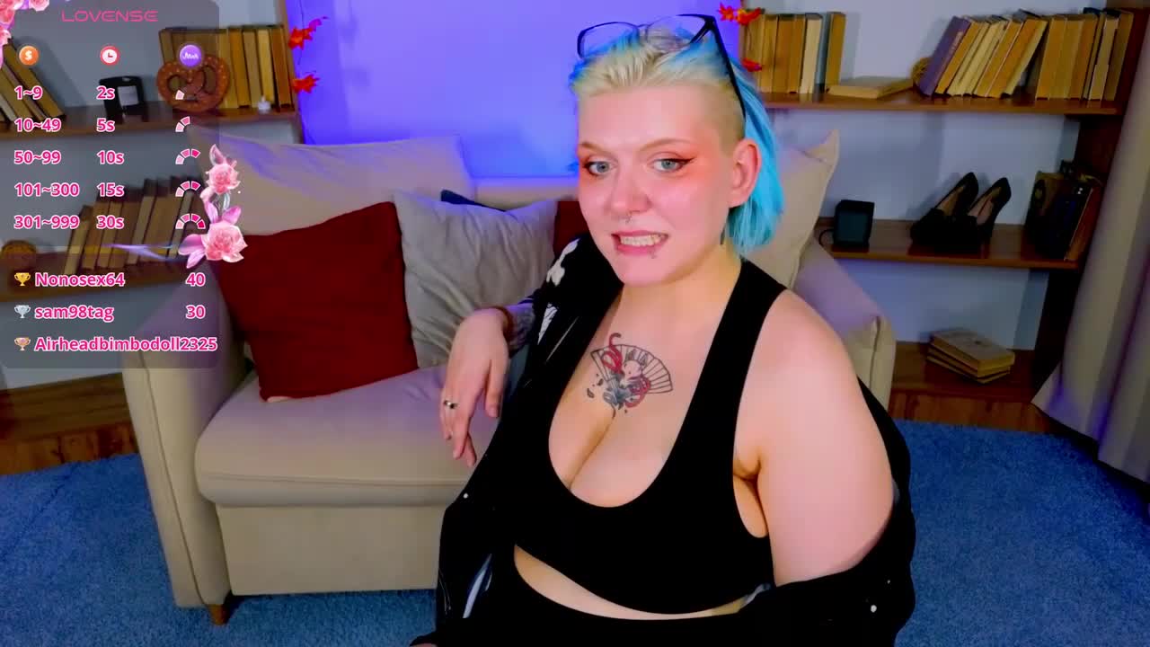 bluelunaray Adult Chat September 30, 2025