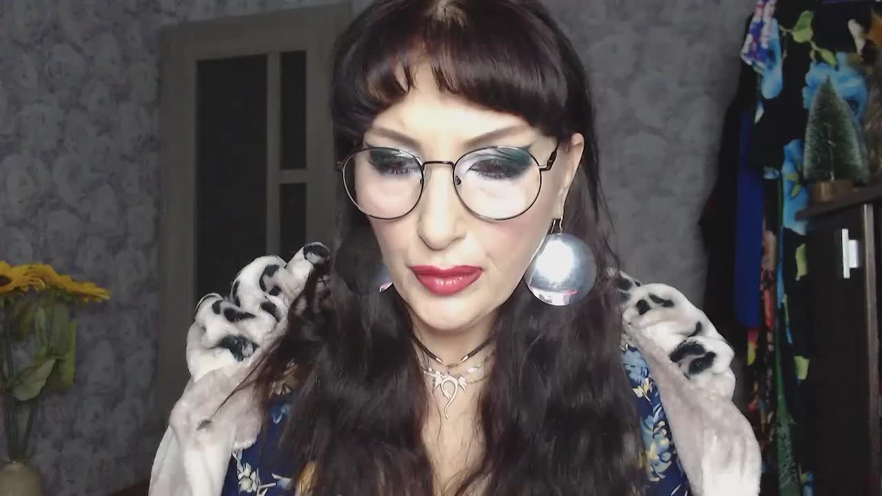 Aziza1 Adult Chat September 30, 2025