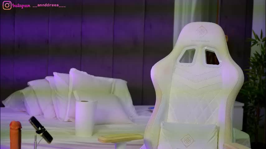 perfectt33n Adult Chat September 30, 2025