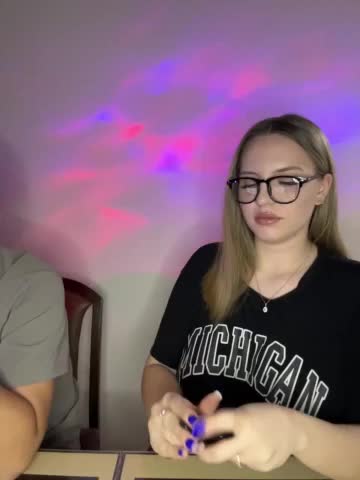 Cris_Mi Adult Chat September 30, 2025