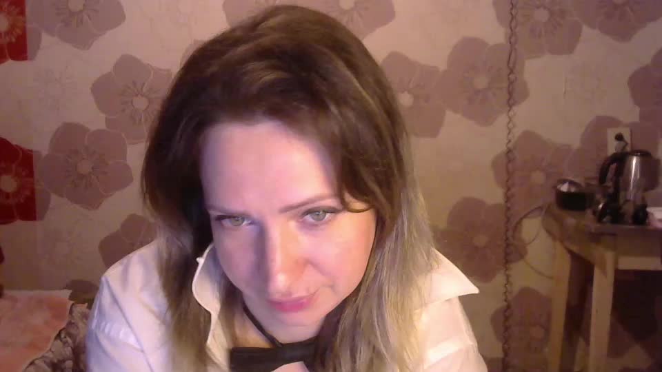 Queen_Daenerys Adult Chat September 30, 2025