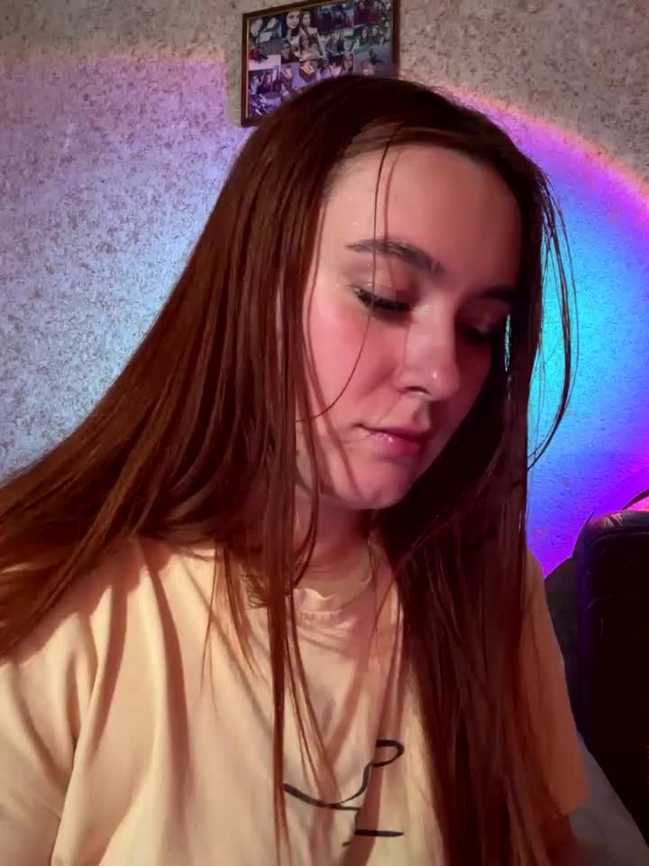 Sweet_lollipop25 Adult Chat September 30, 2025