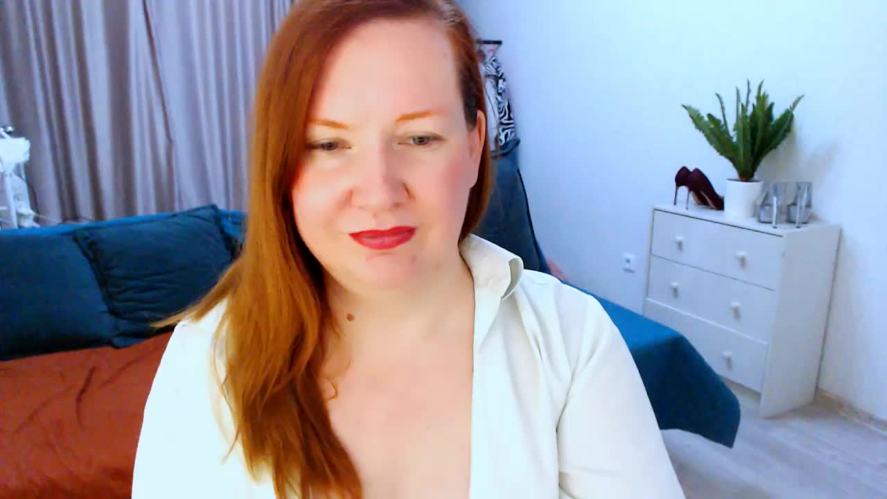 GoddessLara Adult Chat September 30, 2025