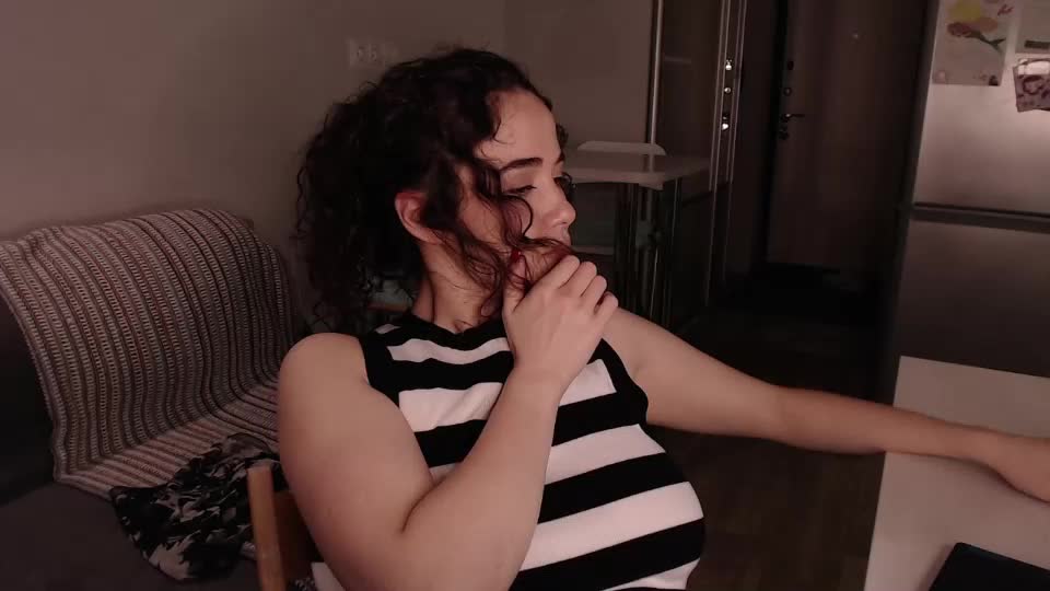 in_yan Adult Chat September 30, 2025