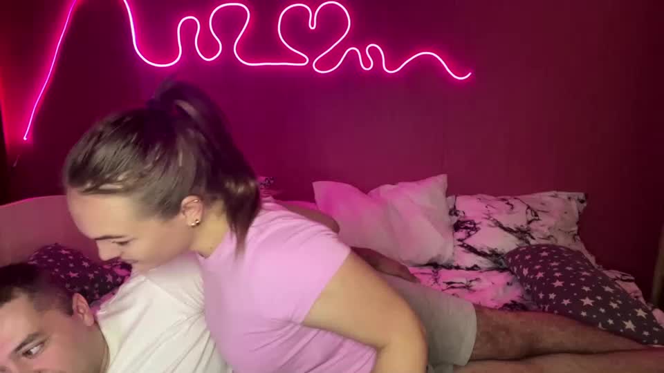 deeplookscouple Adult Chat September 30, 2025