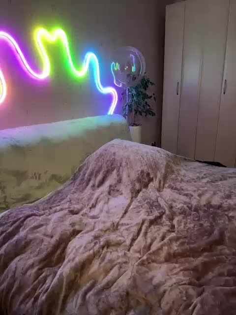 Klubnika13 Adult Chat September 30, 2025