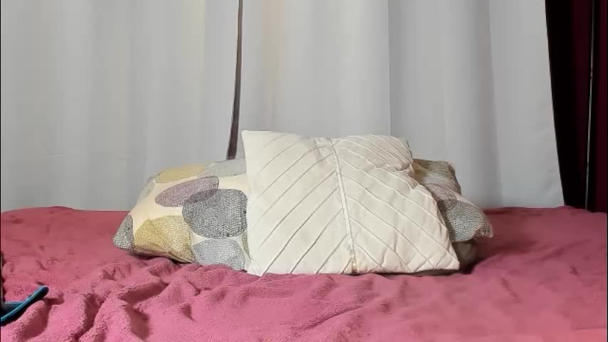 laurasommer Adult Chat September 30, 2025