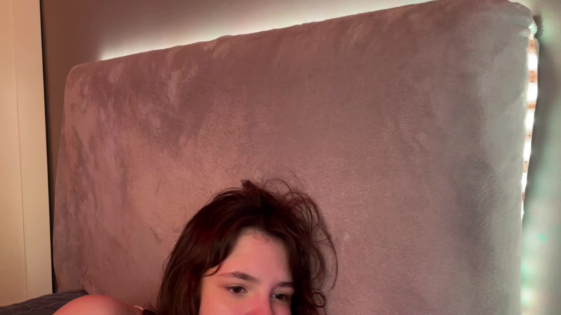 AlisaRichGold Adult Chat September 30, 2025