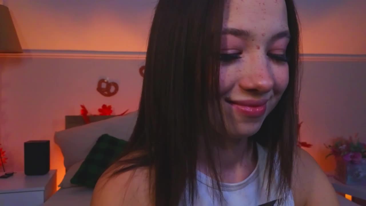 Hayle_Hill Adult Chat September 30, 2025