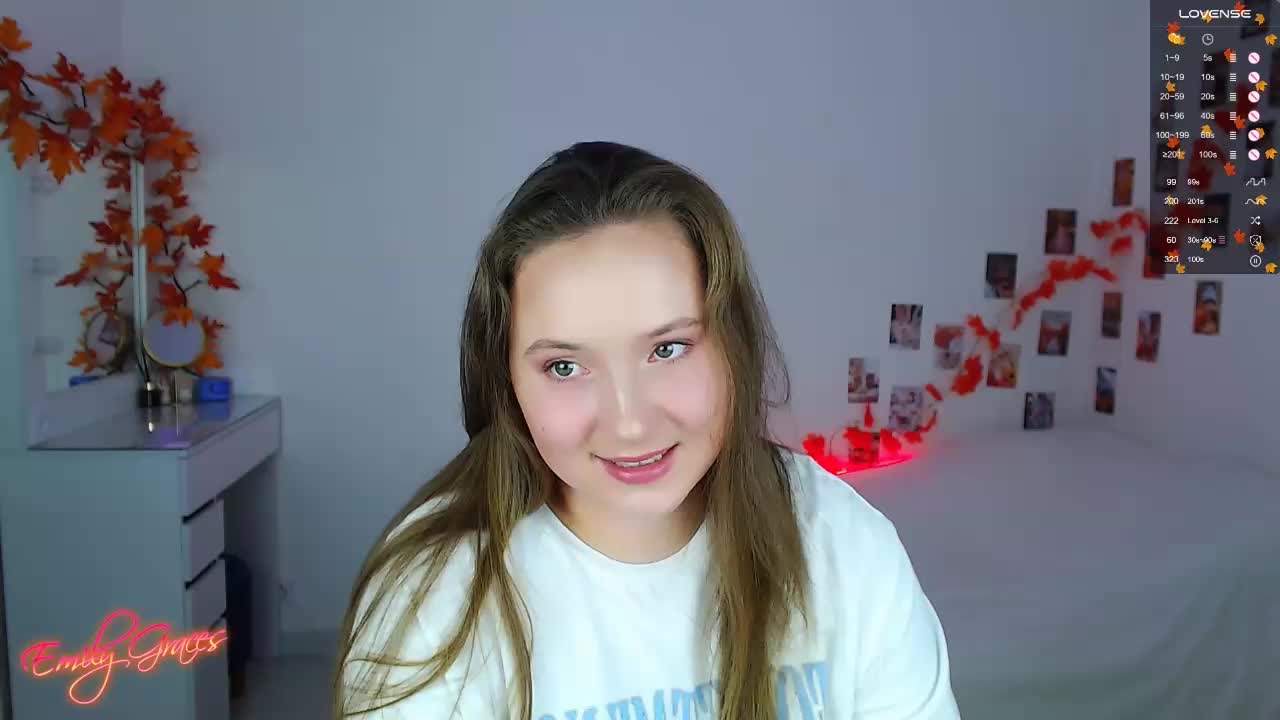 -EmilyxGrasez- Adult Chat September 30, 2025