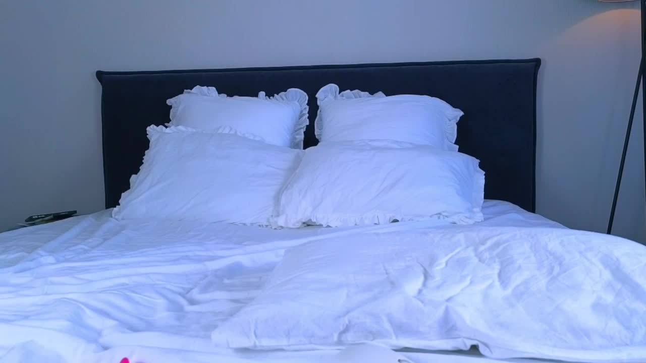 NicoleMarani Adult Chat September 30, 2025