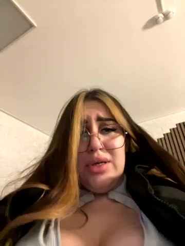 VikiDemini Adult Chat September 30, 2025