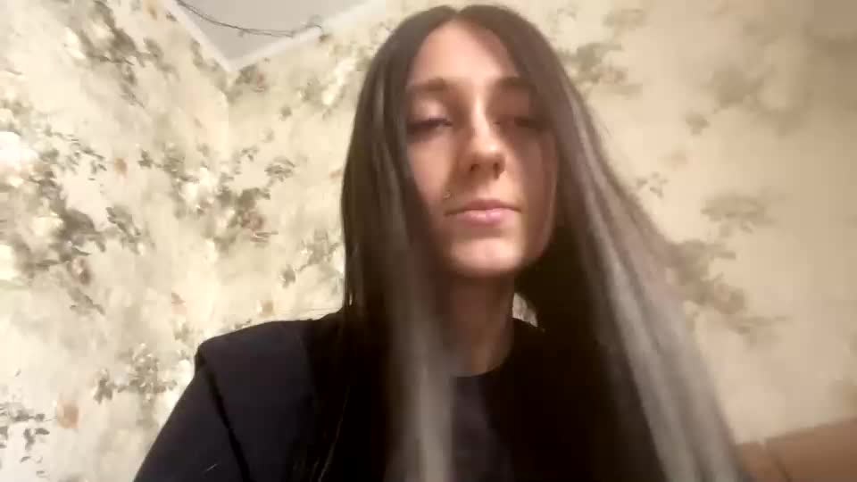 viktoria9898 Adult Chat September 30, 2025