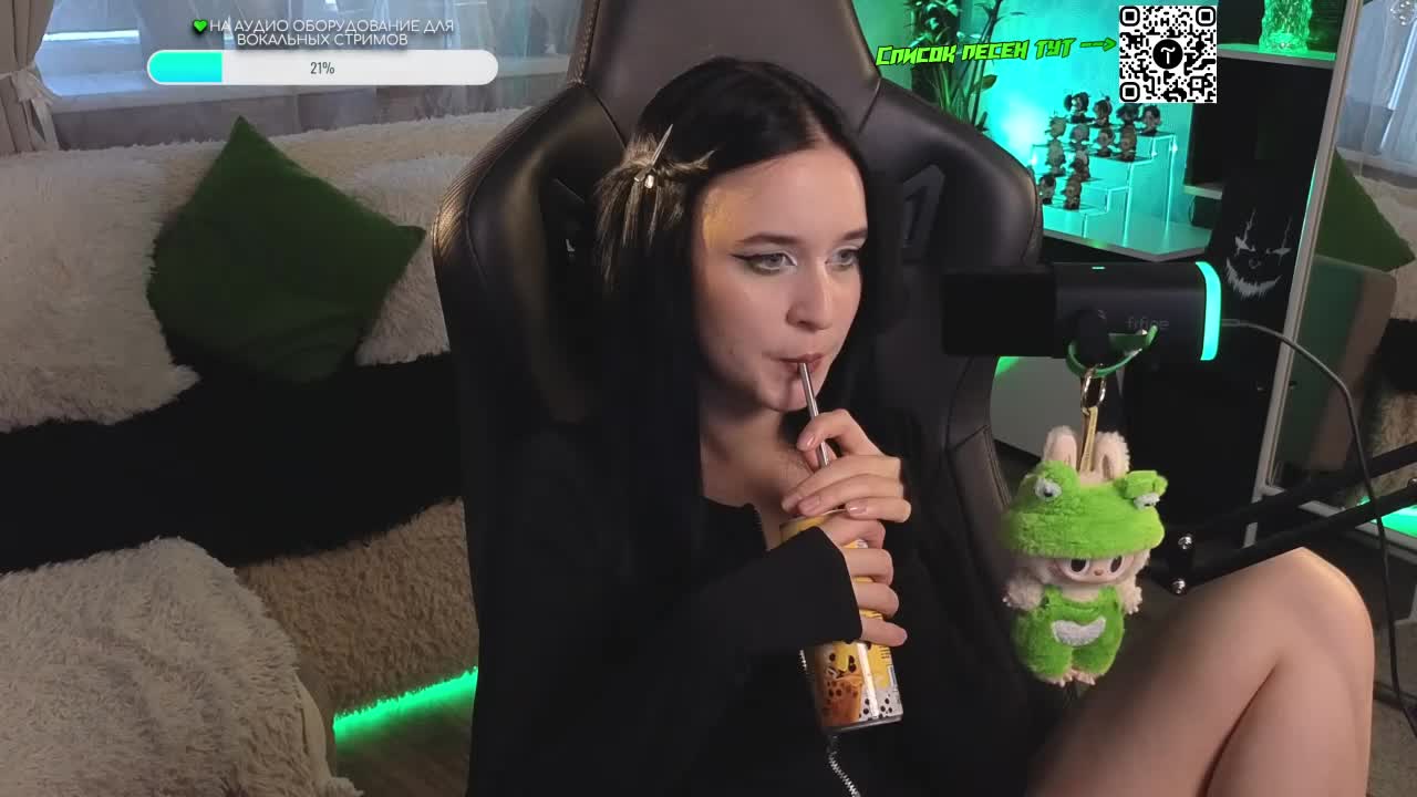 Kira_Li_Lime Adult Chat September 30, 2025