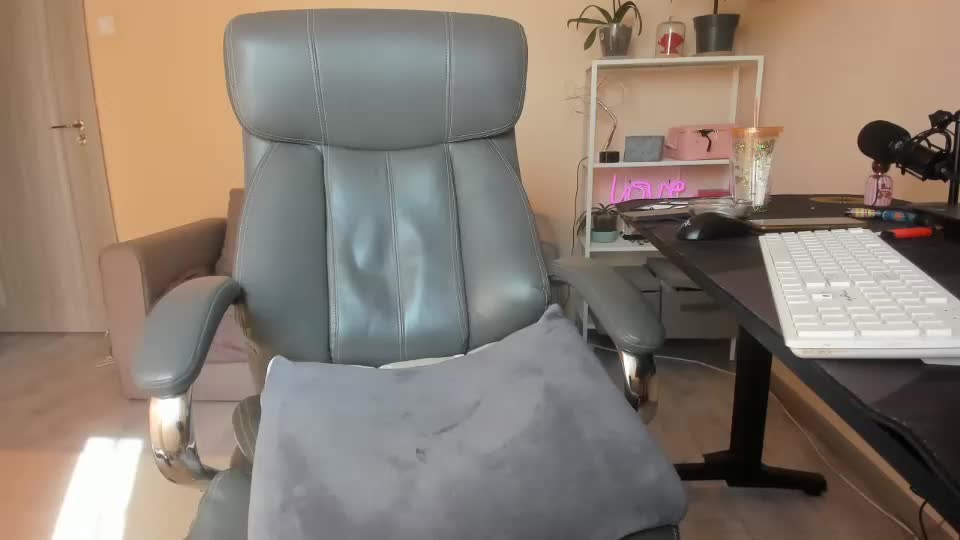 lexxie_tyler Adult Chat September 30, 2025