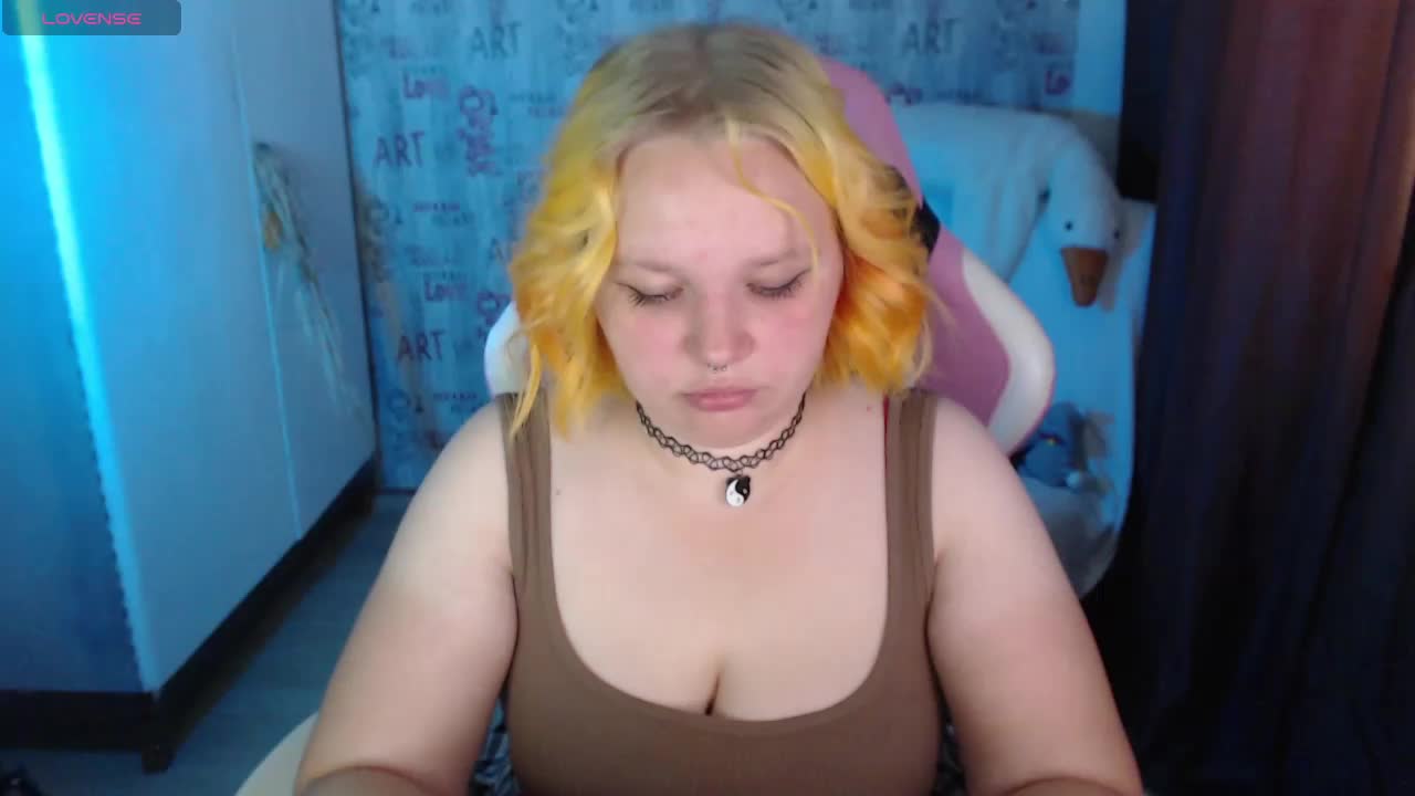 -MeooW- Adult Chat September 30, 2025