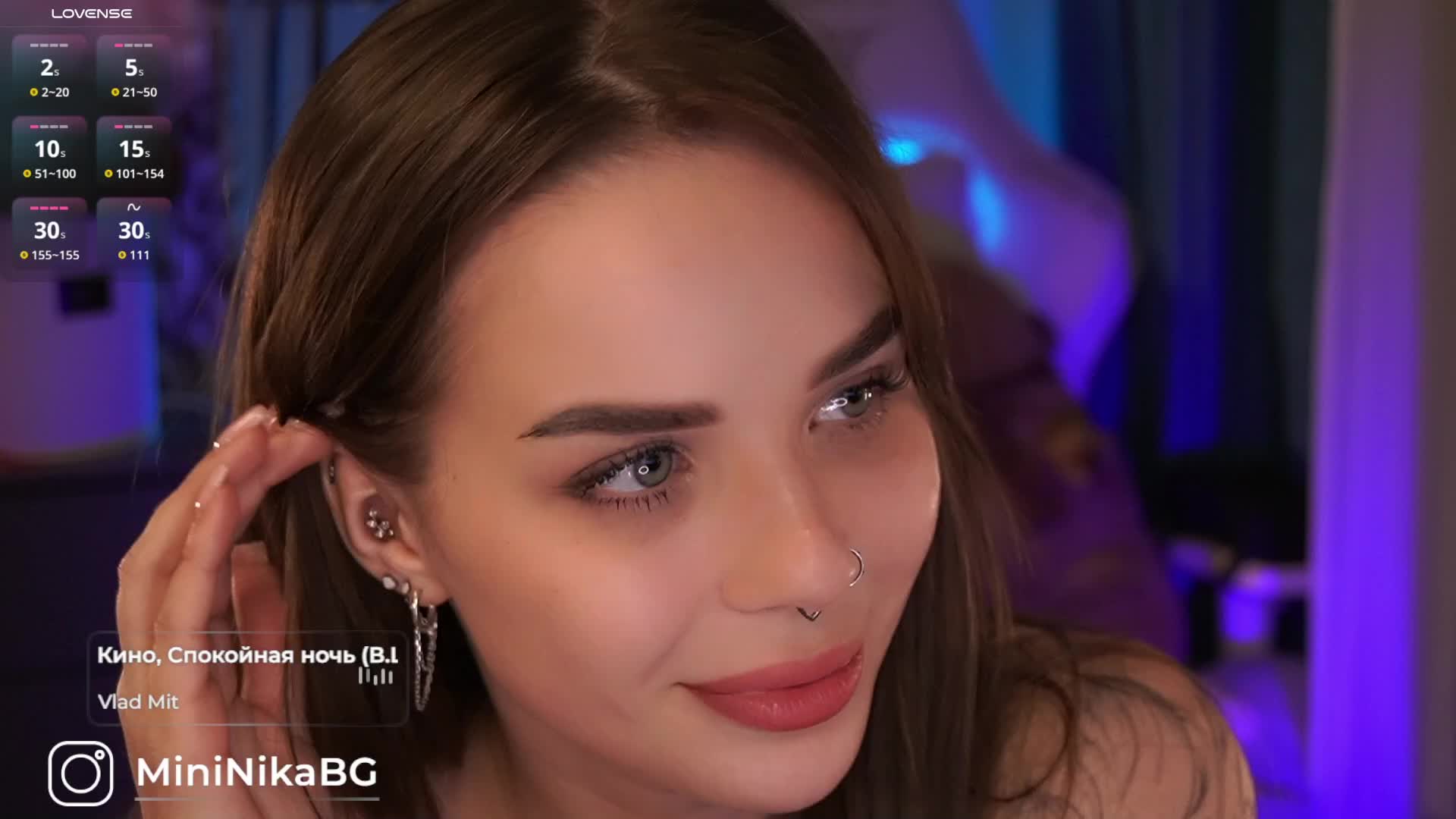 MiniNika Adult Chat October 1, 2025