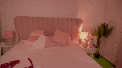 MirandaHobbs Adult Chat October 1, 2025