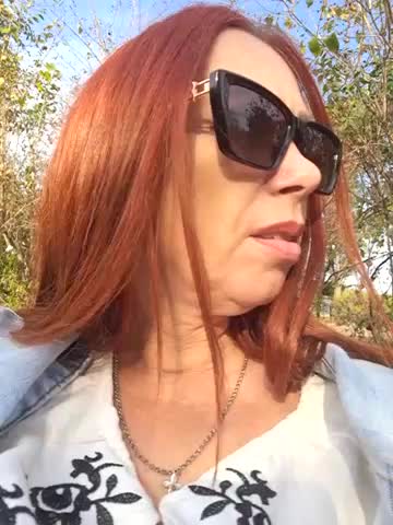 BlueHOT-MILf Adult Chat October 1, 2025