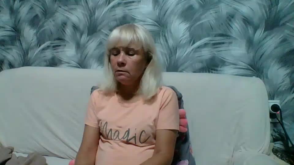 sakura_blonde Adult Chat October 1, 2025