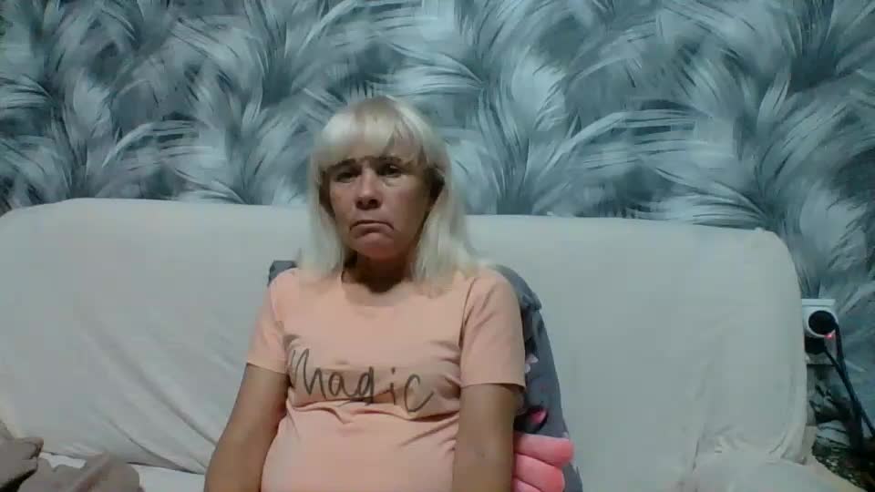 sakura_blonde Adult Chat October 1, 2025