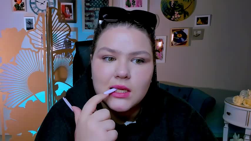 FlorenceAnderson Adult Chat October 1, 2025