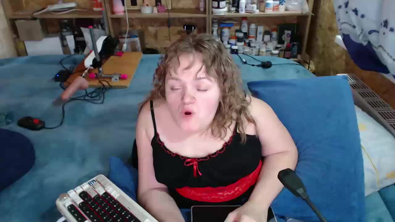 MiniNatali Adult Chat October 1, 2025