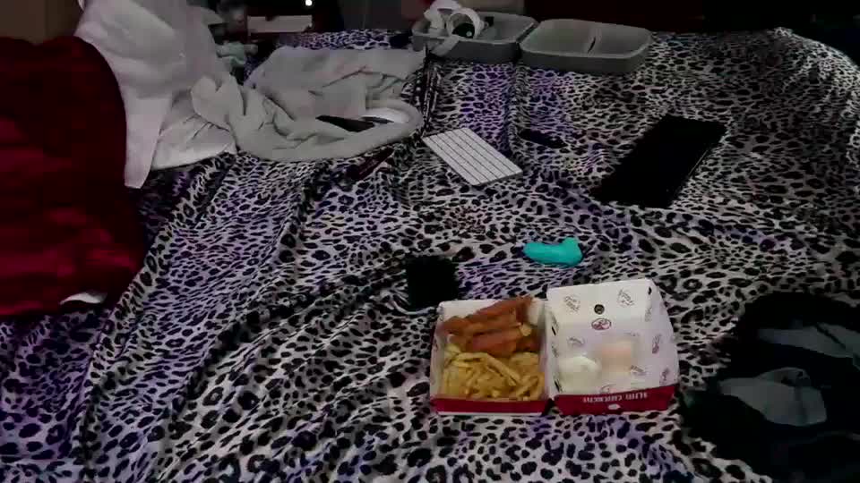 cosdaddy Adult Chat October 1, 2025