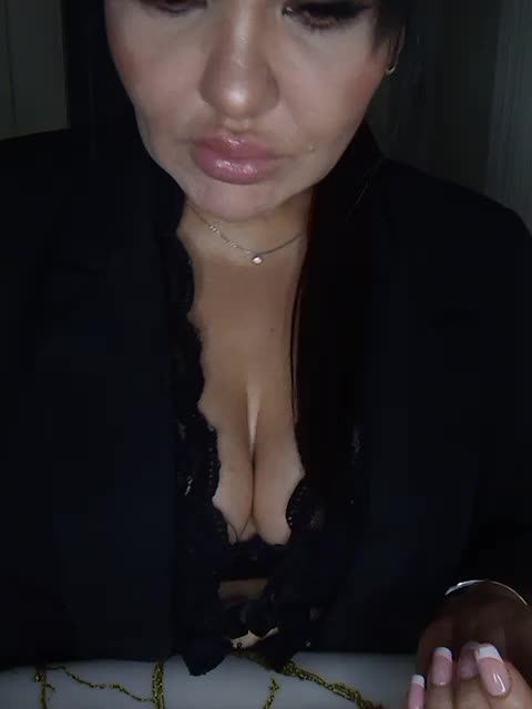 Brunetochkaaa Adult Chat October 1, 2025