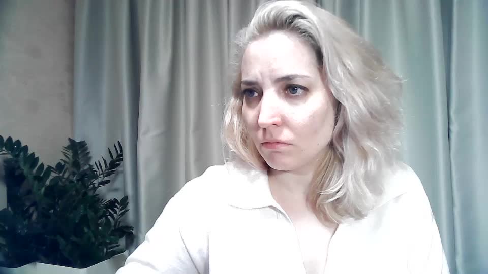 mariska-kiska Adult Chat October 1, 2025